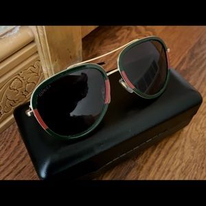Gucci 70’s Style Collection Aviator Sunglassed